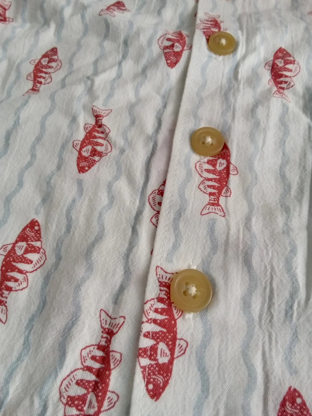 NWT Old Navy Baby Fish Print Button Down Shirt 6-12M